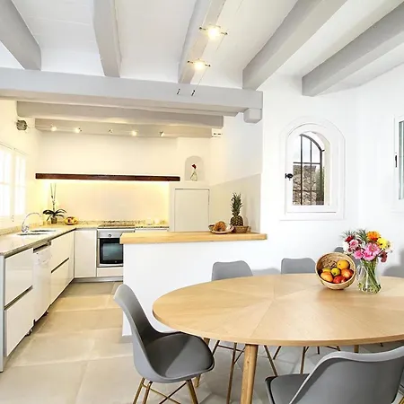 Spektakulaere Neu Renovierte In By Interhome * Польєнса