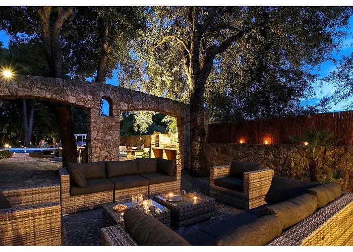 Dom wakacyjny Spektakulaere Neu Renovierte In By Interhome Pollensa