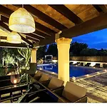 Holiday home Spektakulaere Neu Renovierte In By Interhome *