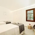 Spektakulaere Neu Renovierte In By Interhome Holiday home