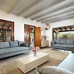Spektakulaere Neu Renovierte In By Interhome
