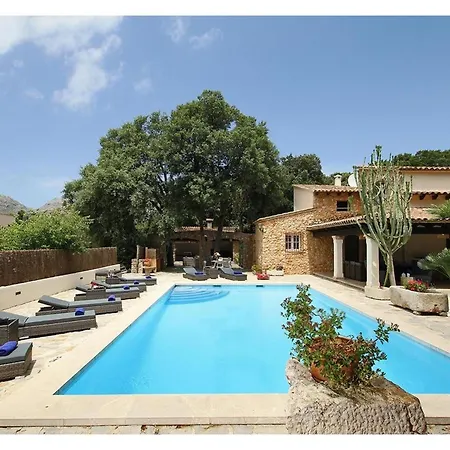 Spektakulaere Neu Renovierte In By Interhome