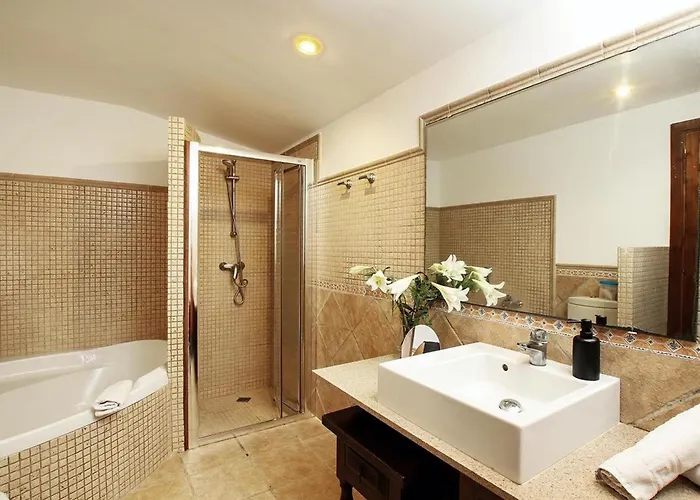 Spektakulaere Neu Renovierte In By Interhome 度假居 *